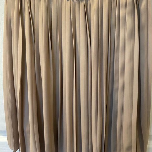 BB Dakota sequined and pleated party dress - Picture 3 of 4